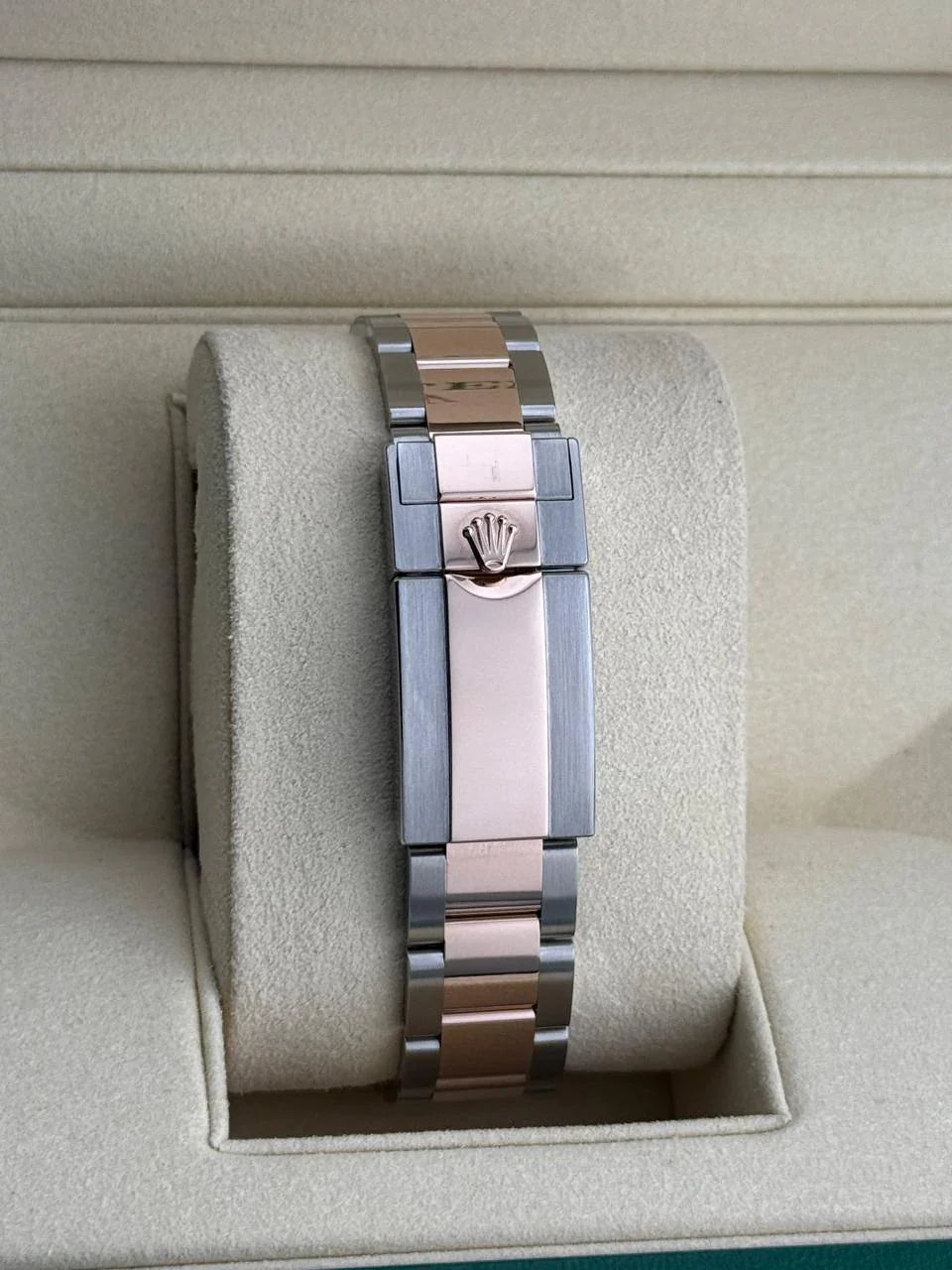 Rolex Yacht-Master 40mm Steel & RoseGold Chocolate Dial 2023 - HOURLY