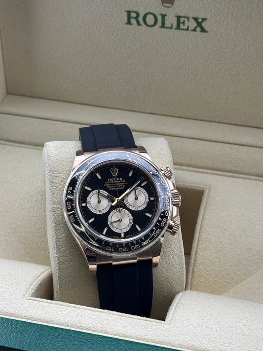 Rolex Cosmograph Daytona 40mm Rose-Gold Oysterflex Unworn 2025 - HOURLY