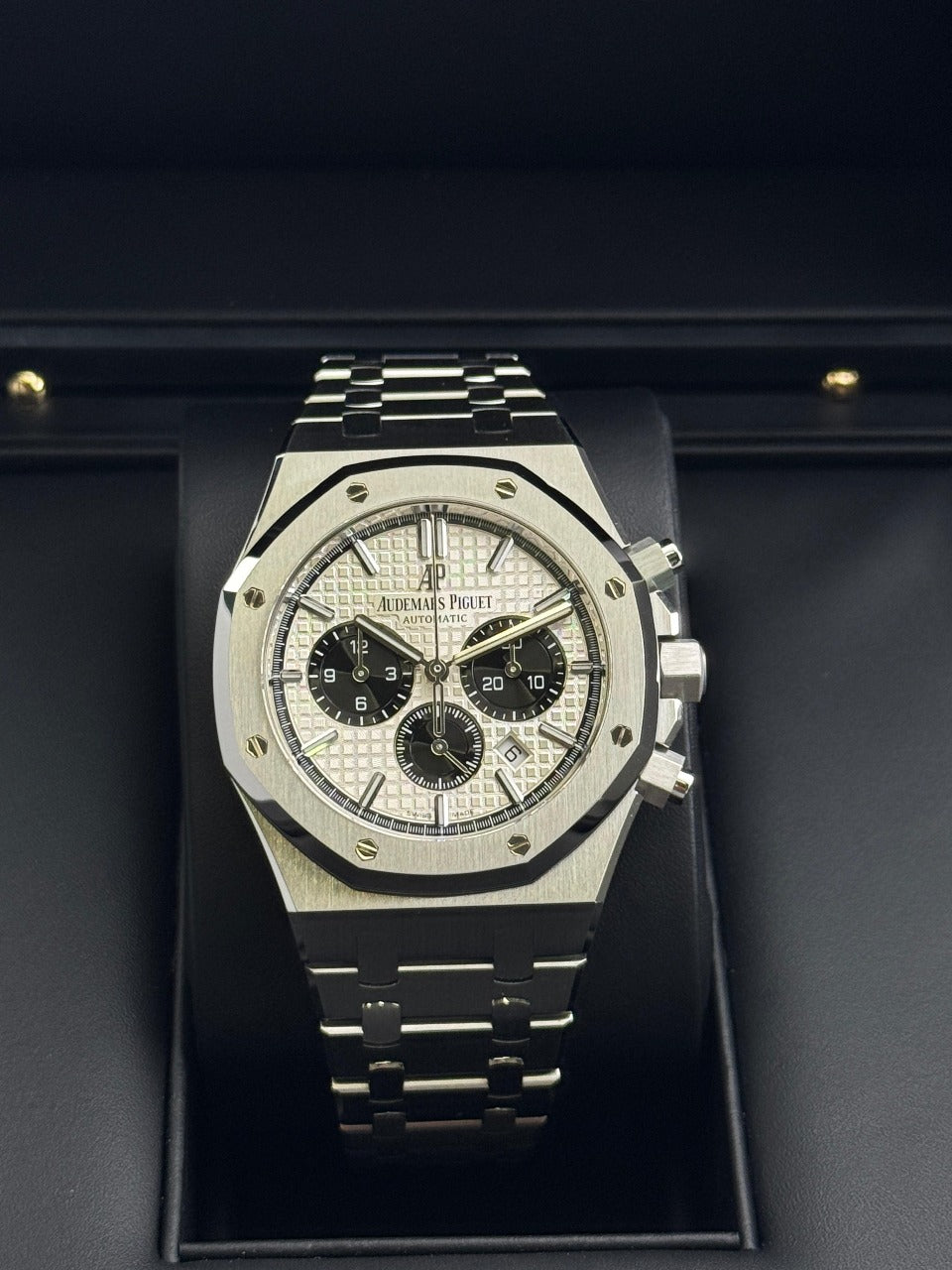 Audemars piguet Royal oak Chronograph 41mm White Dial (Panda) 2019