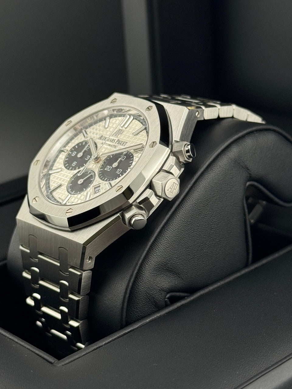 Audemars piguet Royal oak Chronograph 41mm White Dial (Panda) 2019