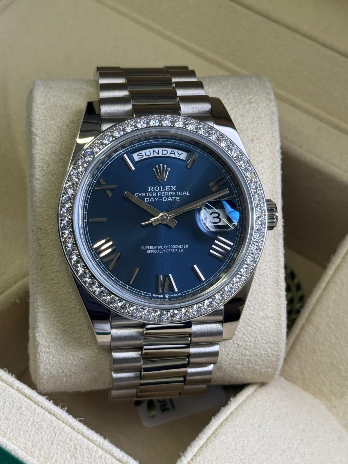 Rolex Daydate 40mm White Gold Diamond-Set Blue dial pre-owned 2022