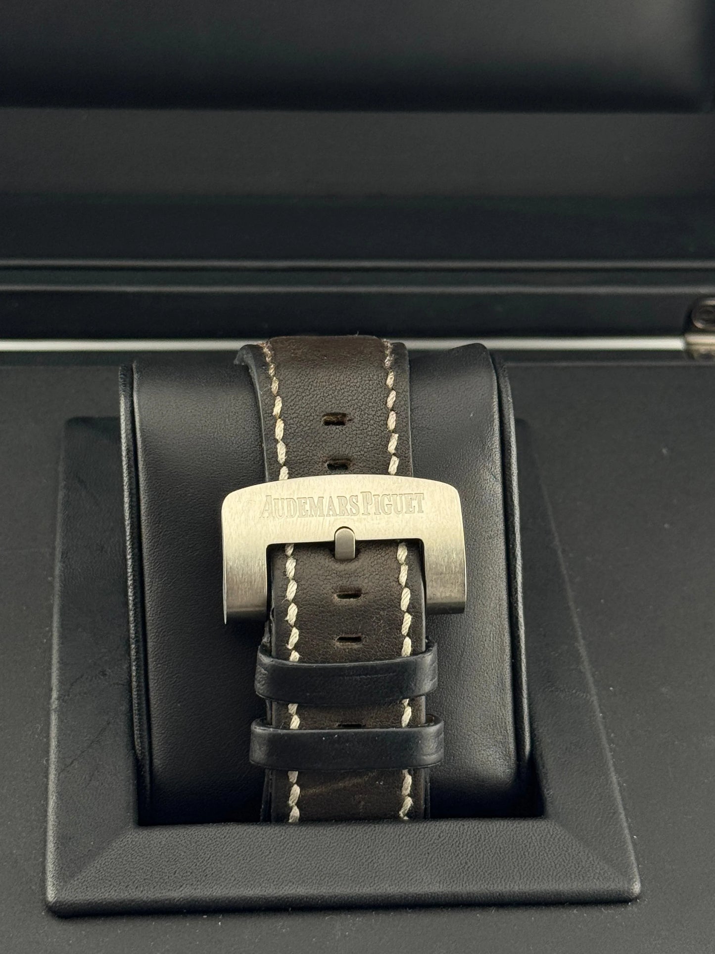 Audemars Piguet Offshore 48mm Arnold Schwarzenegger Limited Edition 2012 - HOURLY