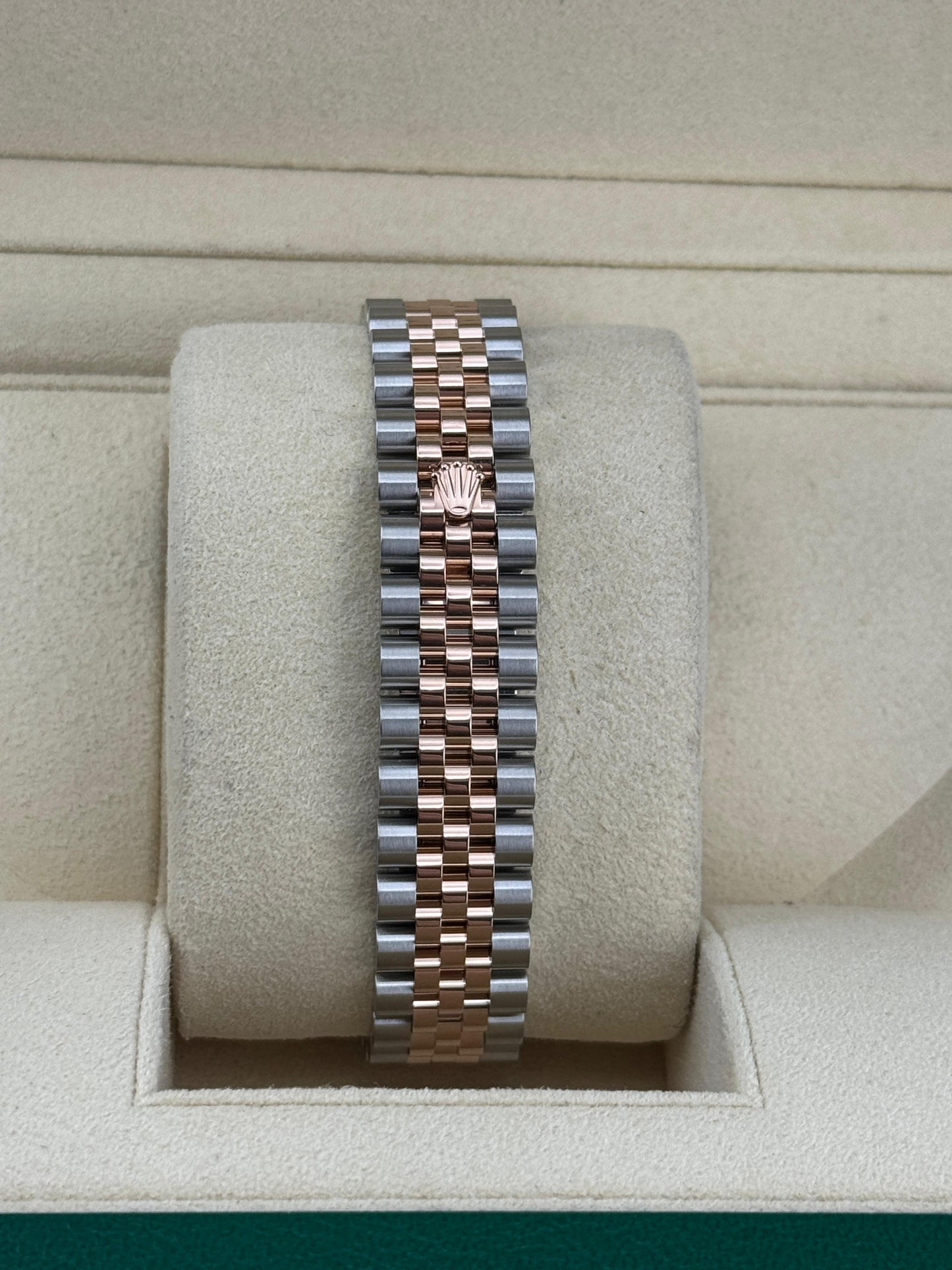Rolex Datejust 31MM Steel & RoseGold diamond Mother Of Pearl dial Jubilee Unworn 2025