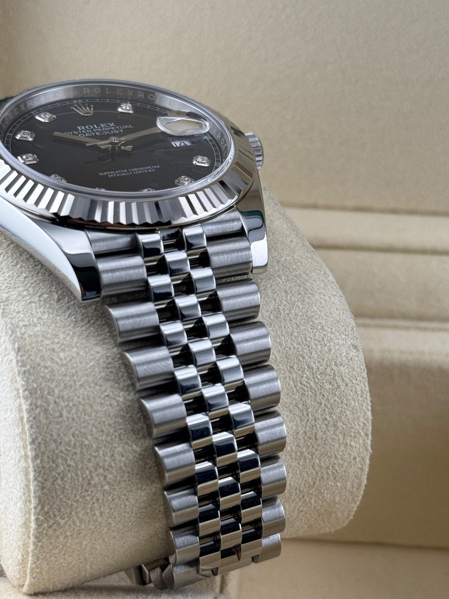 Rolex Datejust 41mm WhiteGold Bezel Blue diamond dial Jubilee 2017