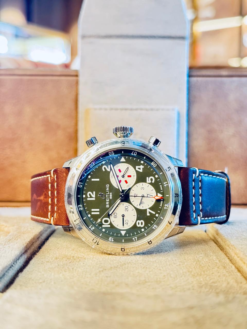 Breitling Aviator 8 B01 Chronograph Curtiss Warhawk 43mm Green 2021