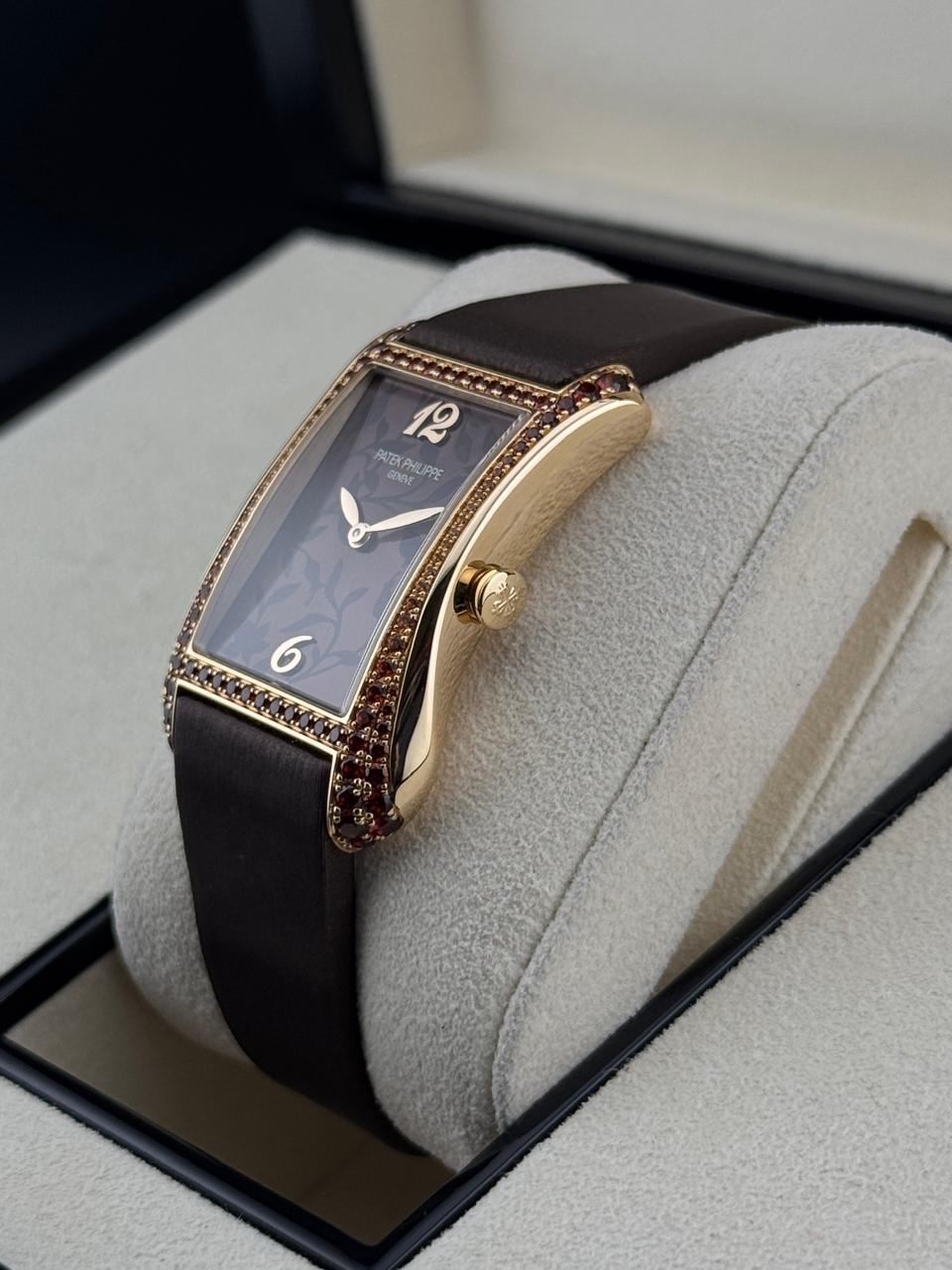 Patek Philippe Gondolo 18k Rose Gold Brown Dial 2024