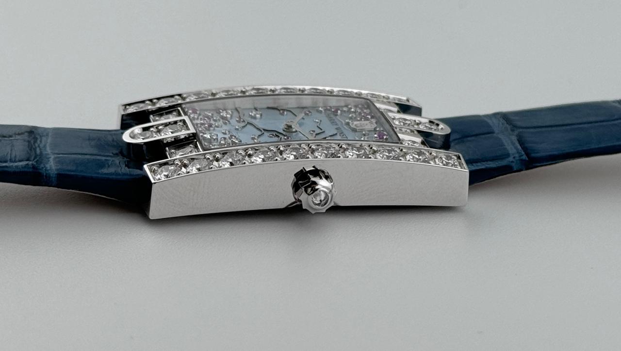Harry Winston Avenue Classic Cherry Blossom 2022