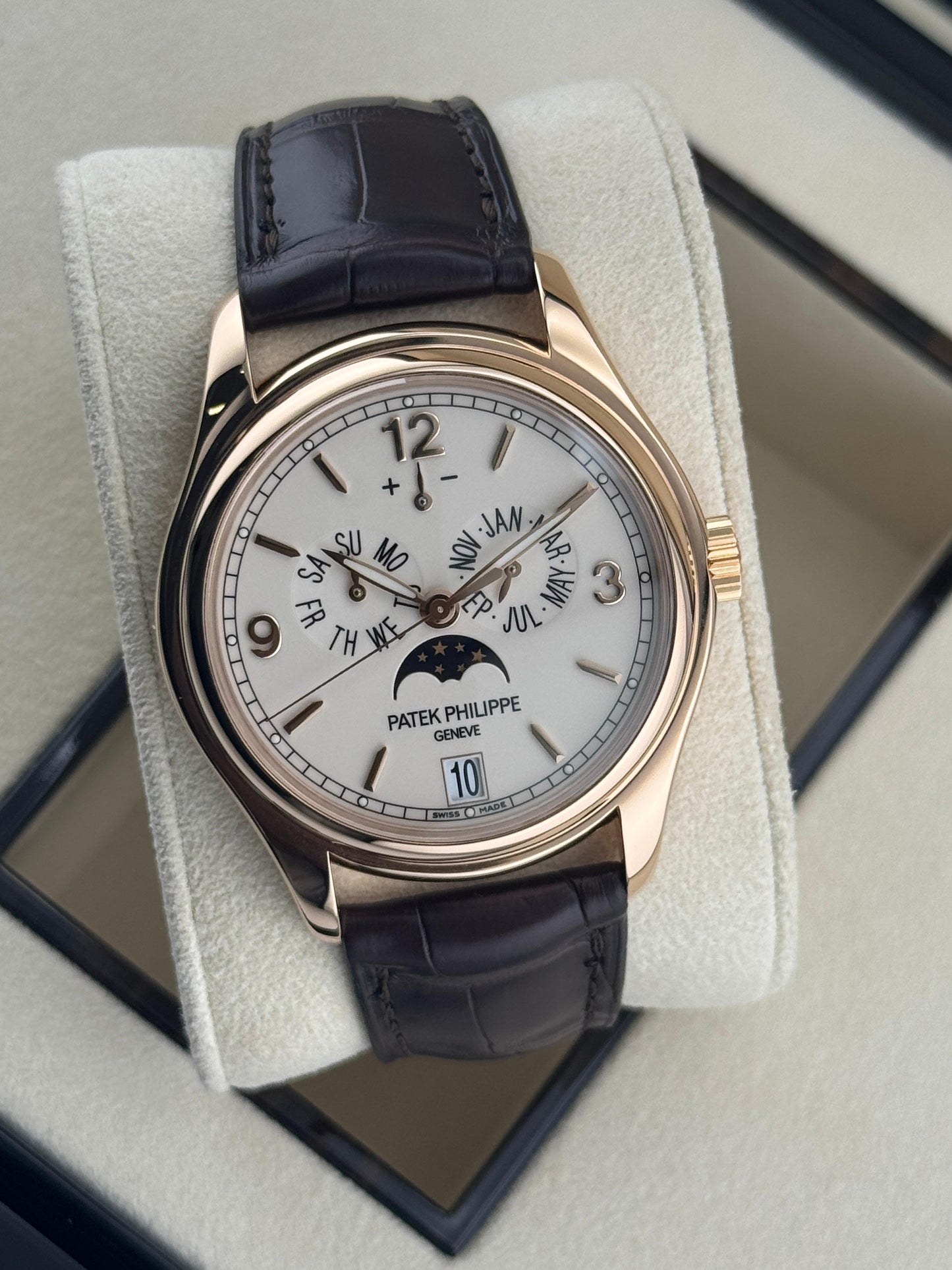 Patek Philippe Complications 39mm Annual Calendar RoseGold 2020