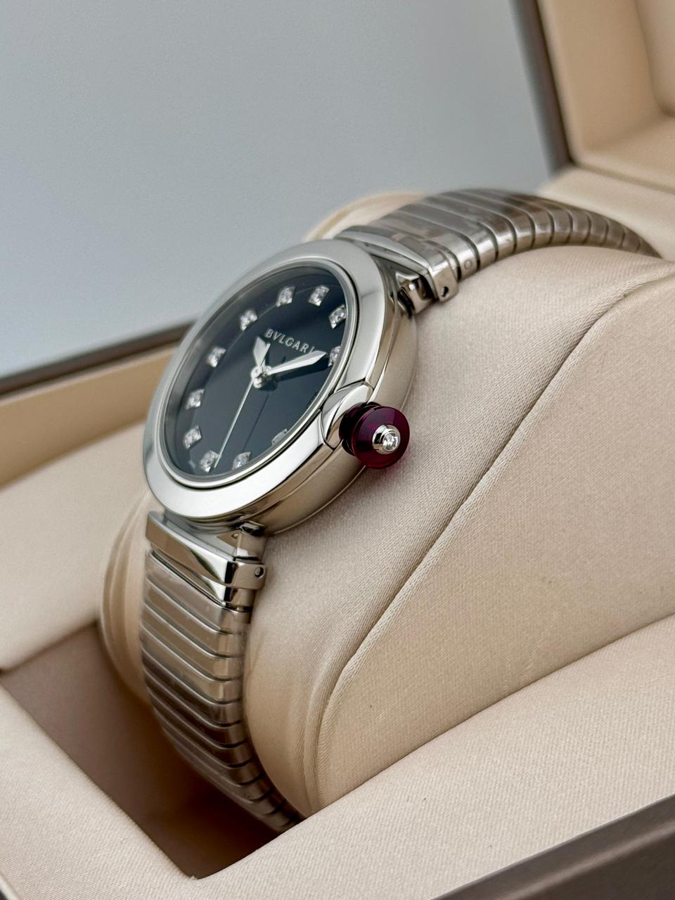 Bvlgari Lvcea Tubogas 33mm Black Dial