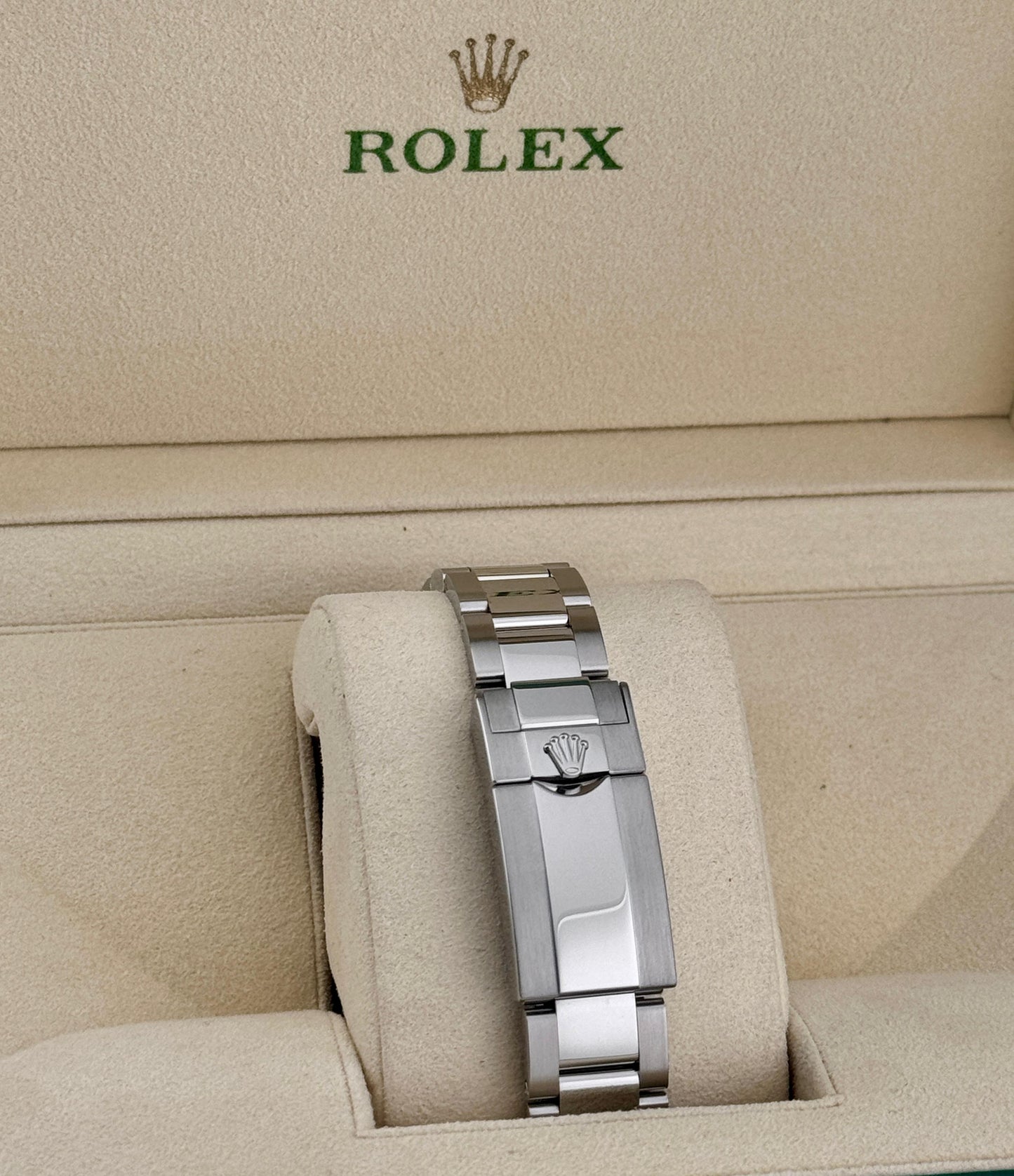 Rolex Yacht-Master 40mm Rhodium Dial 2024