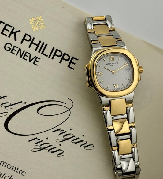 Patek Philippe Nautilus Vintage Steel&YellowGold 1992 - HOURLY