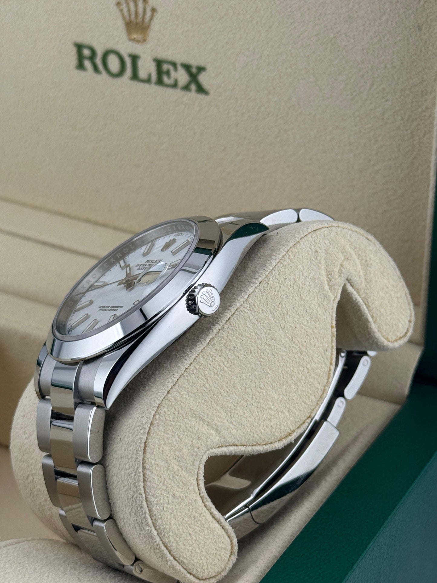 Rolex Datejust 41mm Steel Stainless White Dial Oyster 2022