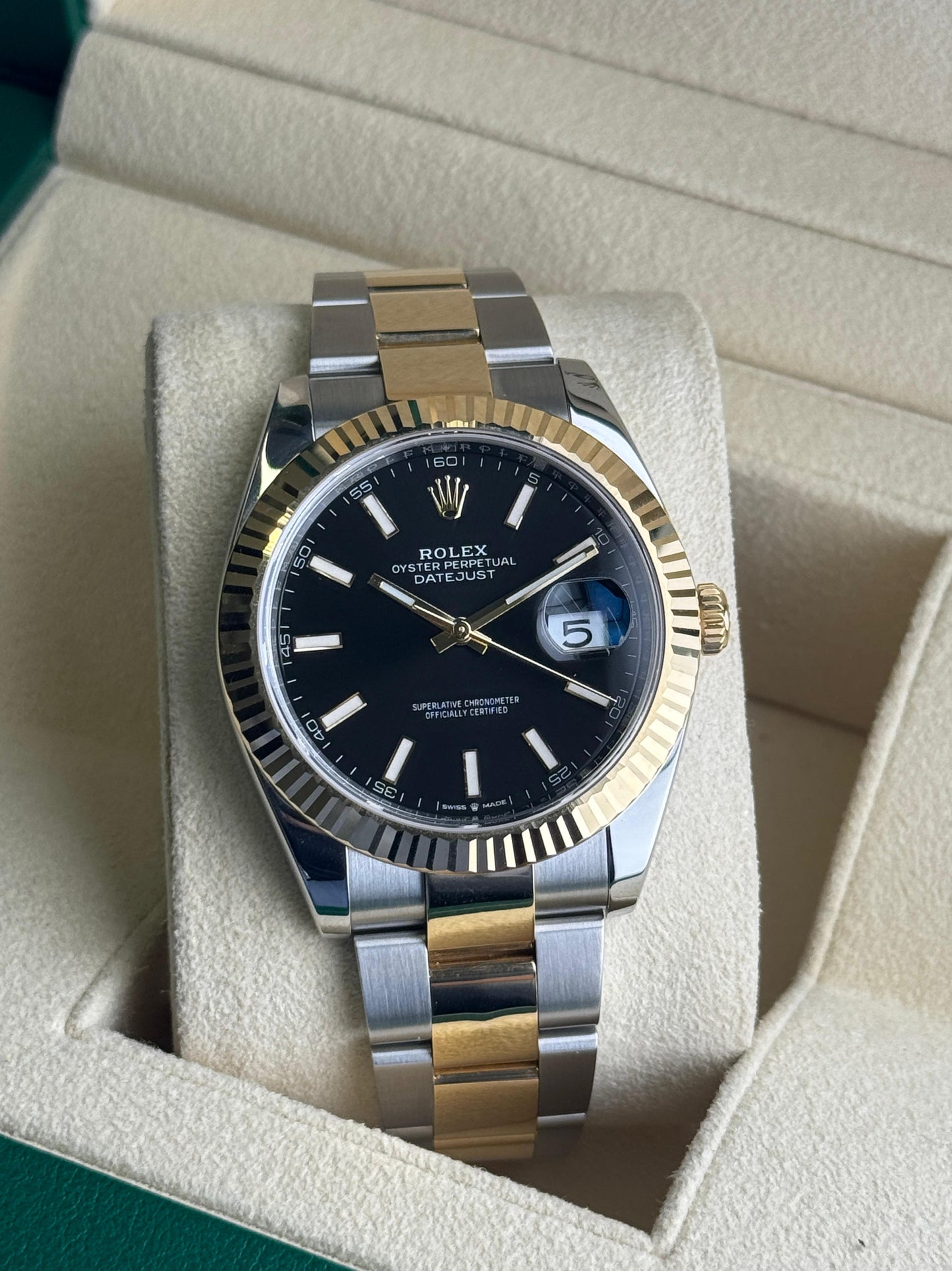 Rolex Datejust 41mm Steel & Gold Black Dial Oyster 2018