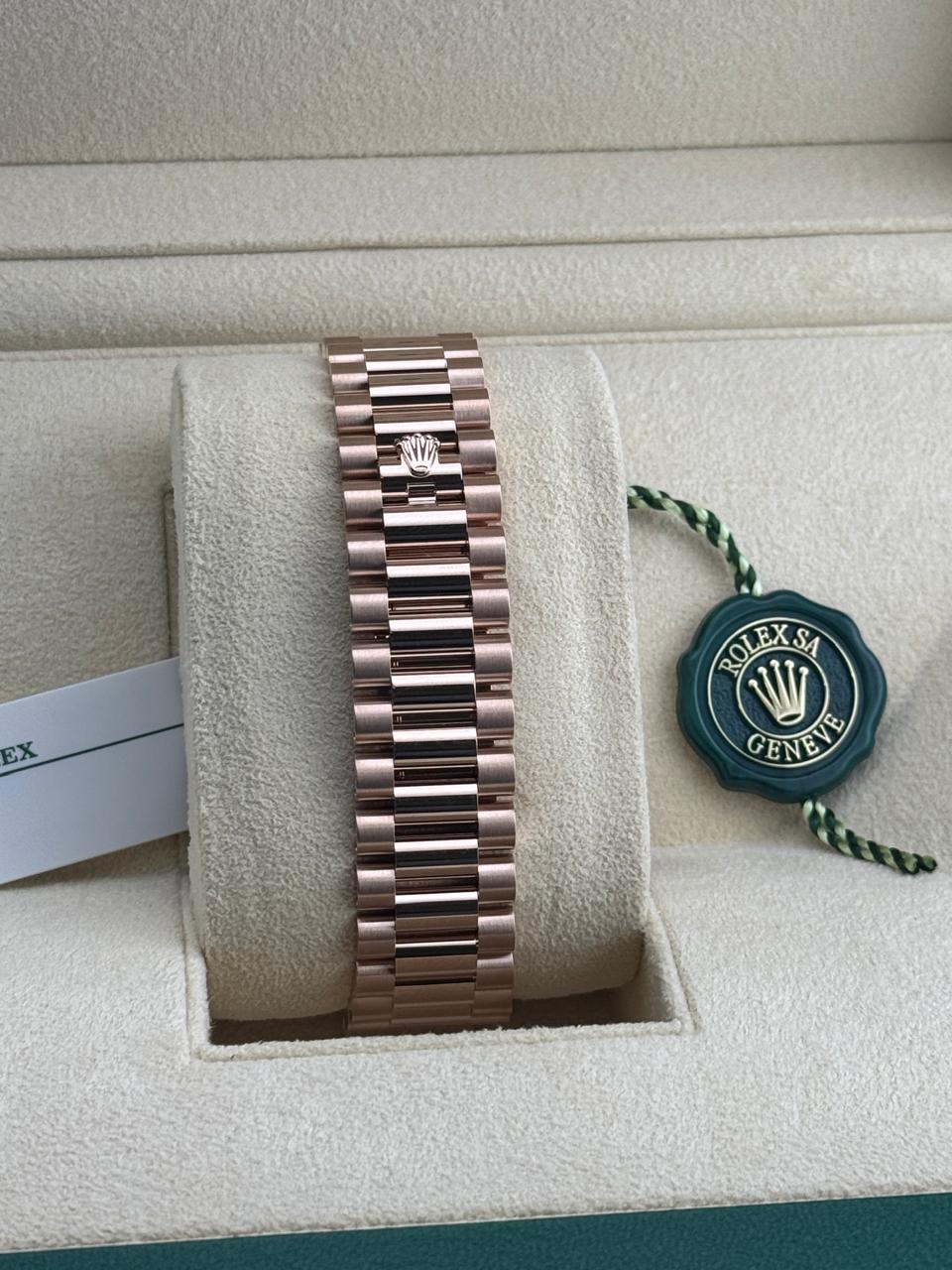 Rolex Daydate 40mm Fluted Olive Dial 2025