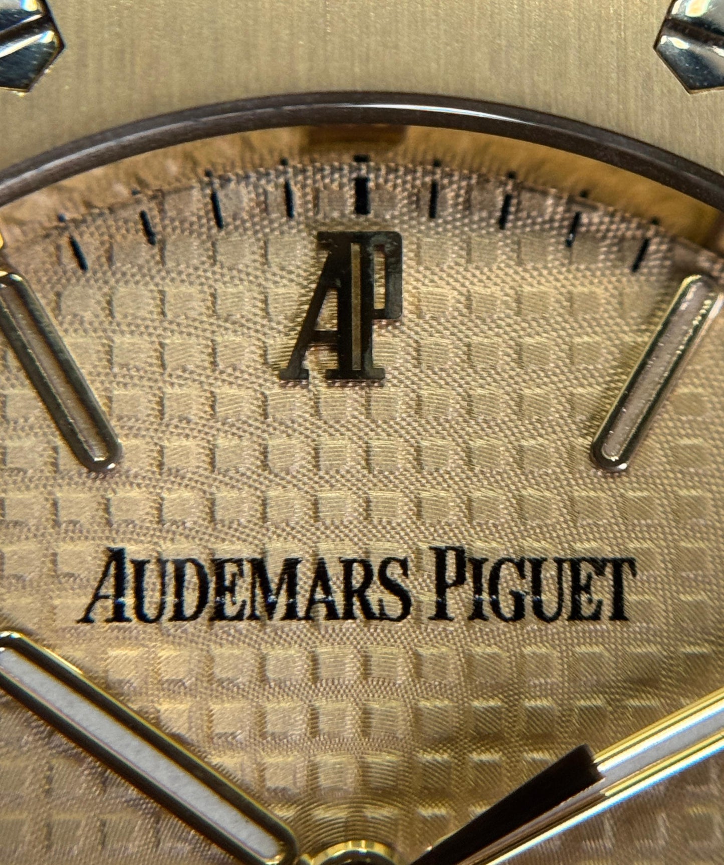 Audemars Piguet Royal Oak 36mm Steel&Yellow Gold Champagne Dial