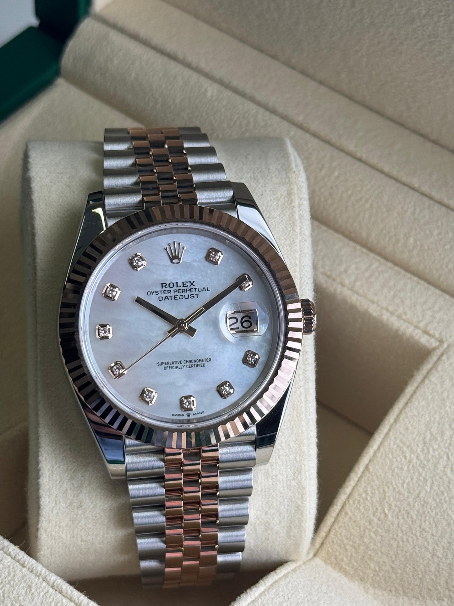 Rolex Datejust 41mm Steel& Rose-Gold Mother Of Pearl Dial 2023 - HOURLY