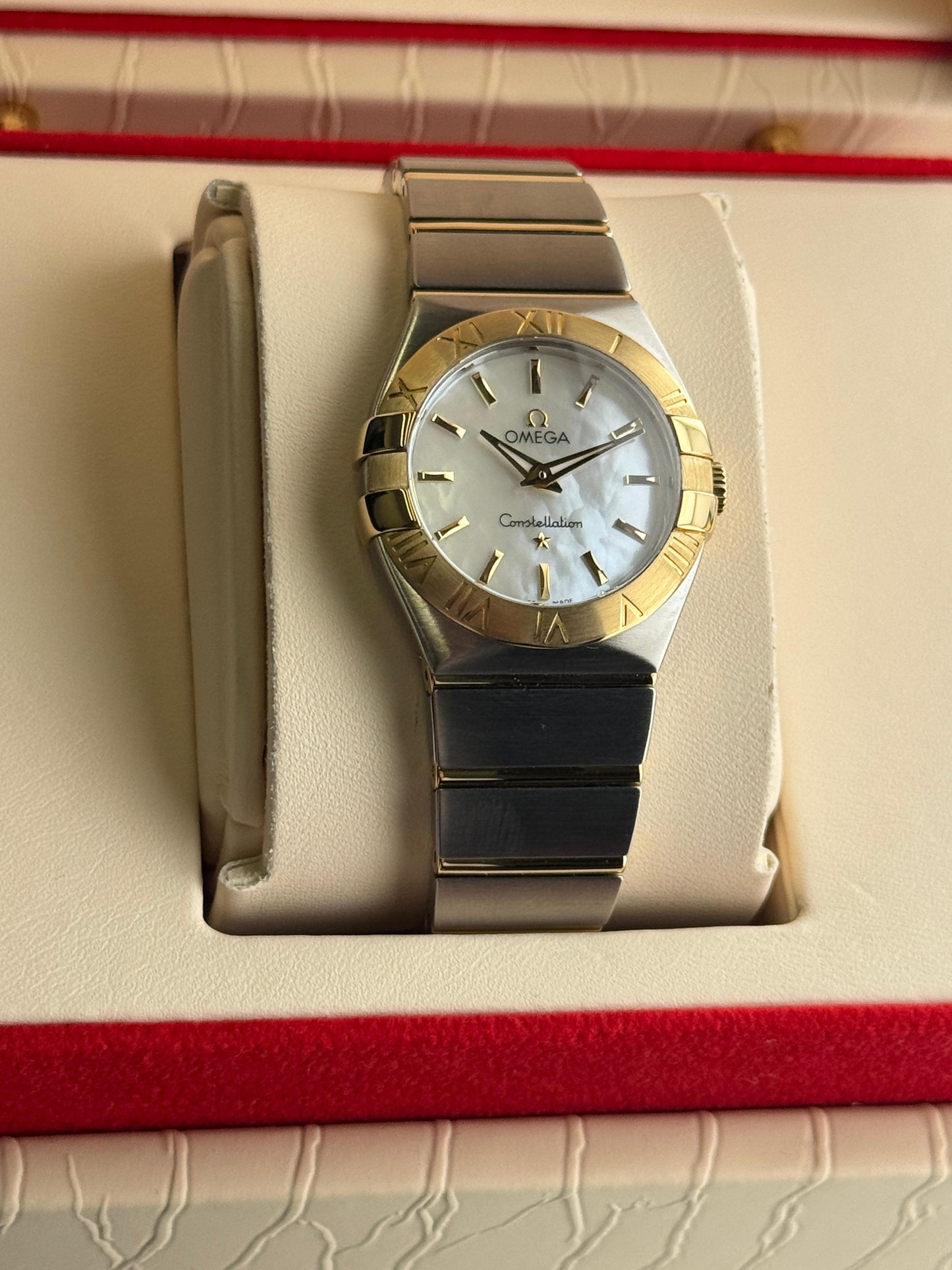 Omega Constellation 28mm Steel & YellowGold 2011