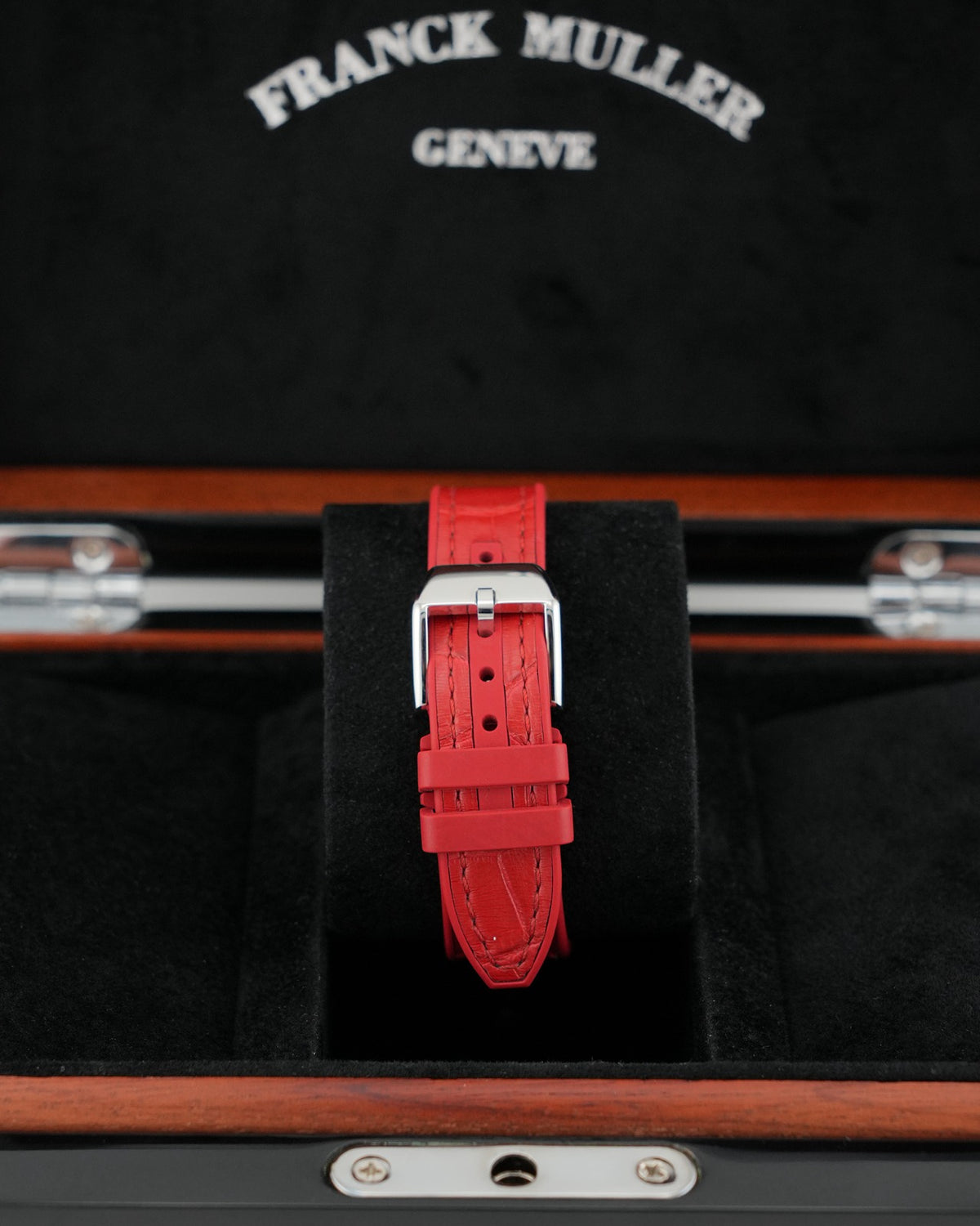 Franck Muller Vanguard 32mm Red Diamond Automatic afterset