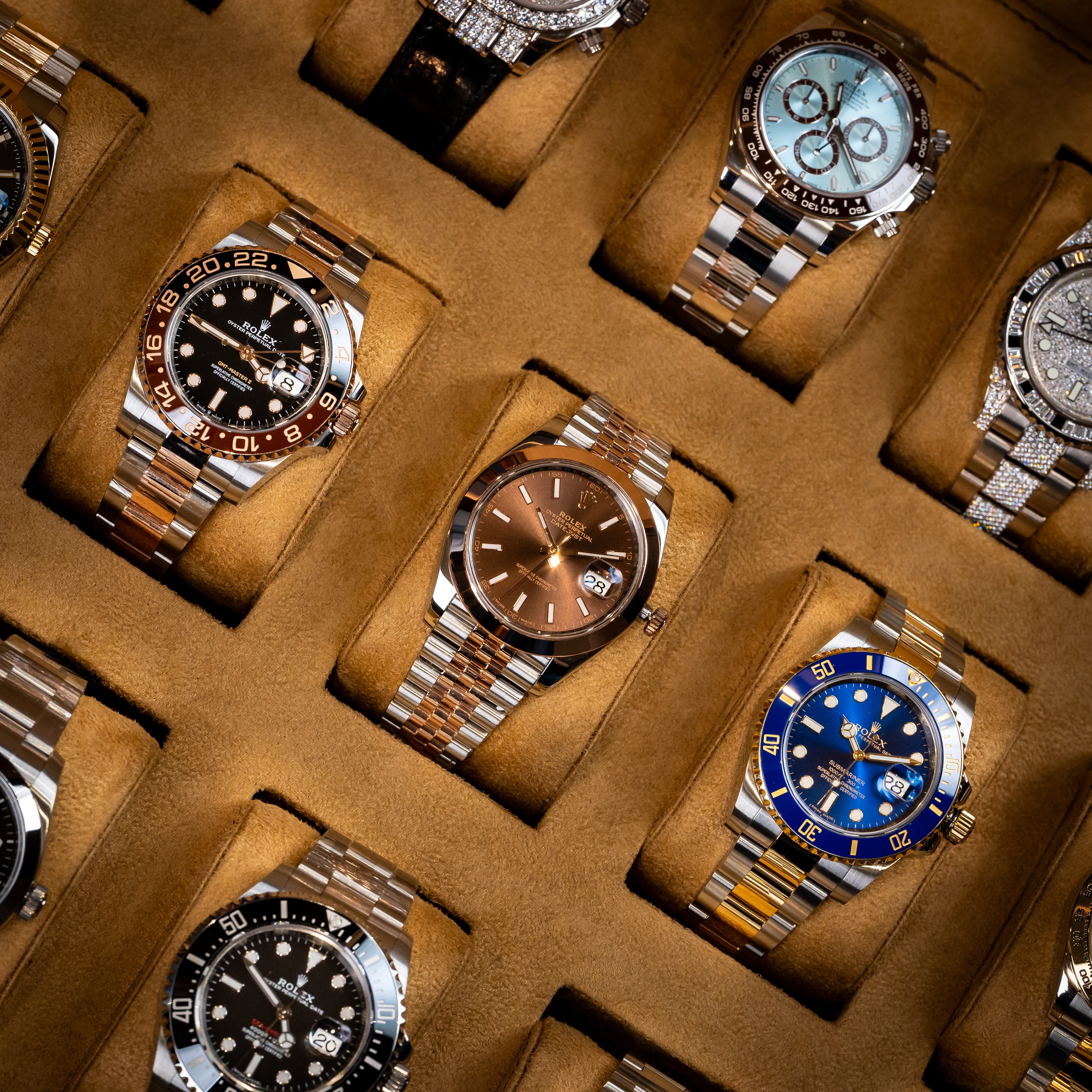 Luxury Watches Dubai | Swiss Timepieces | Hourly Watches – HOURLY
