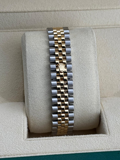 Rolex Datejust 31mm diamond bezel mother of pearl dial 2019