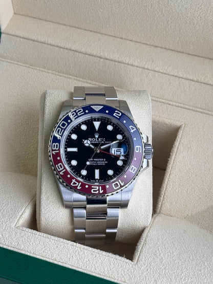 Rolex GMT-Master II 40mm Pepsi Oyster Braclet 2022