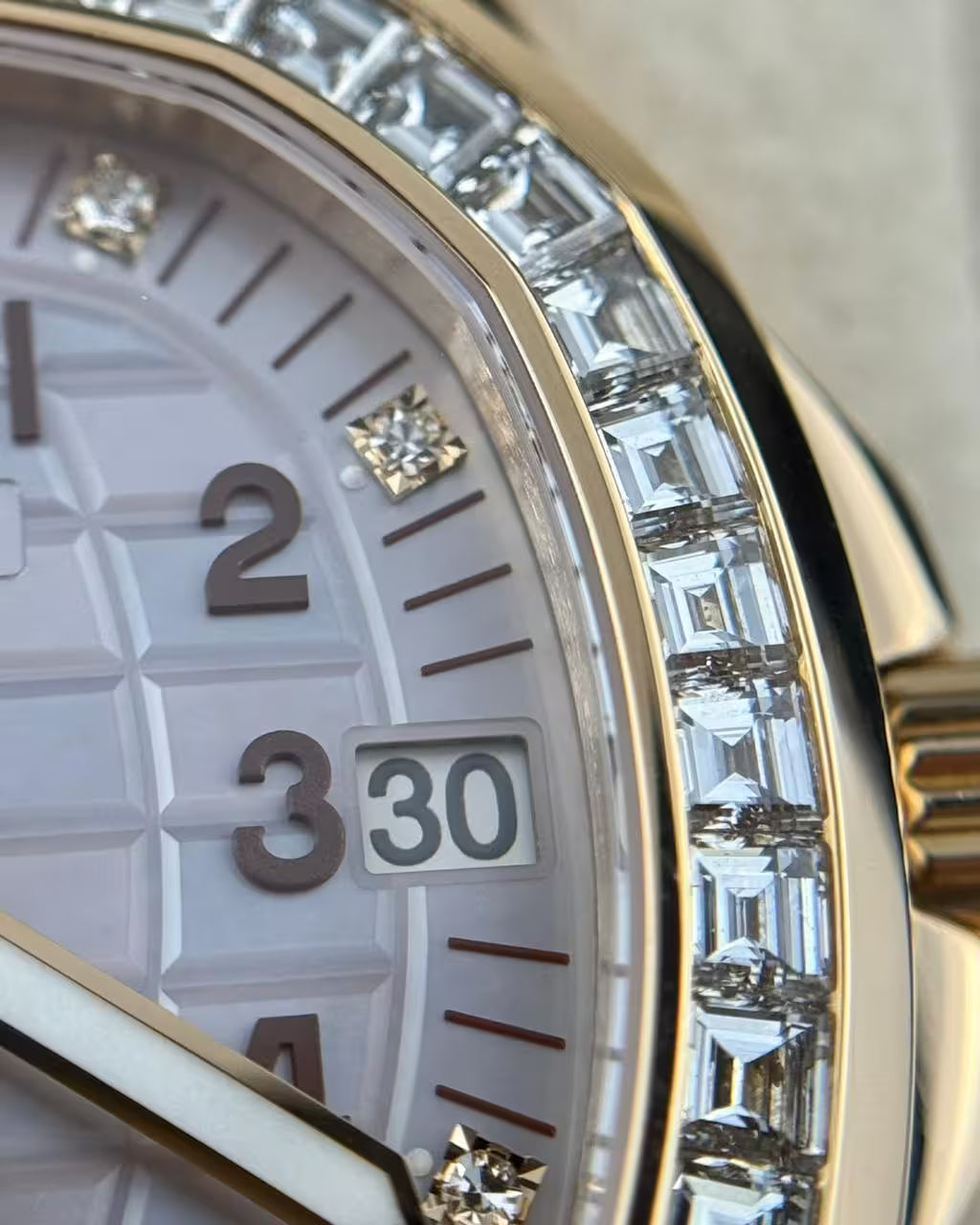 Pre-owned Patek Philippe Aquanaut Luce 5072R-001 Rose Gold