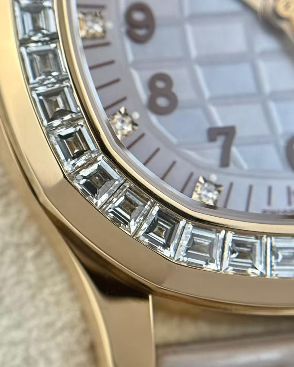 Pre-owned Patek Philippe Aquanaut Luce 5072R-001 Rose Gold