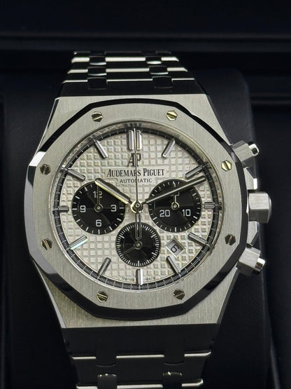 Audemars piguet Royal oak Chronograph 41mm White Dial (Panda) 2019