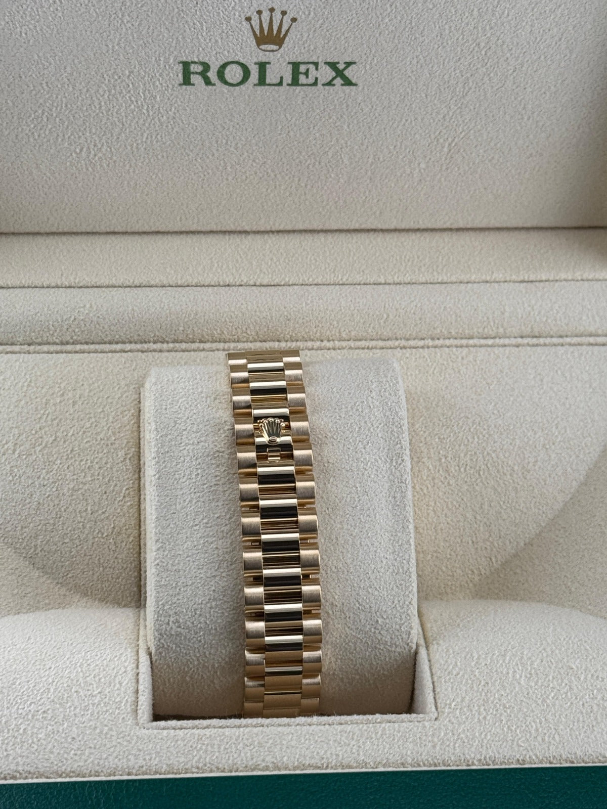 Rolex Datejust 31mm Yellow Gold Diamond Bezel Rare Dream Dial presidential unworn 2014