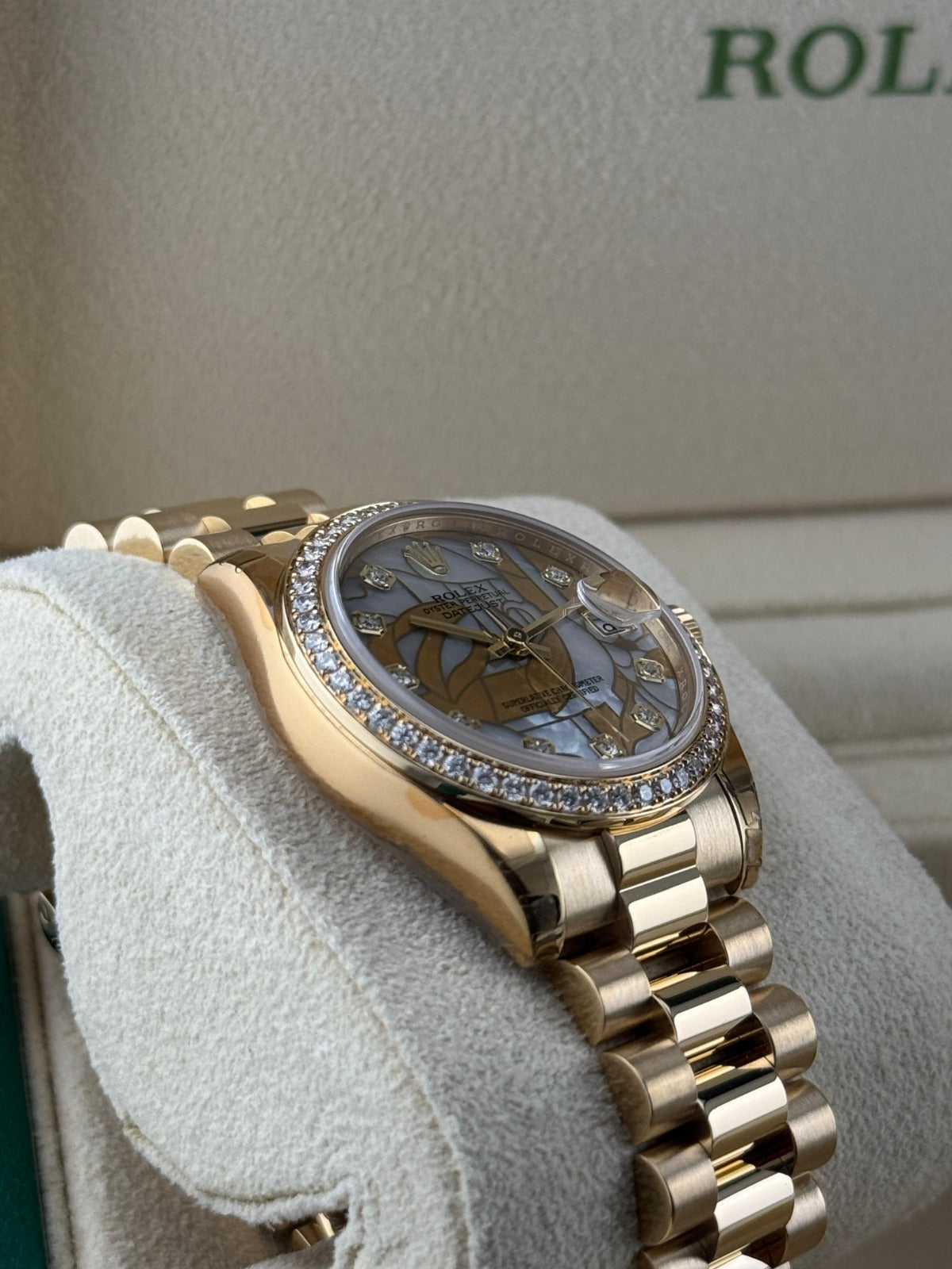Rolex Datejust 31mm Yellow Gold Diamond Bezel Rare Dream Dial presidential unworn 2014