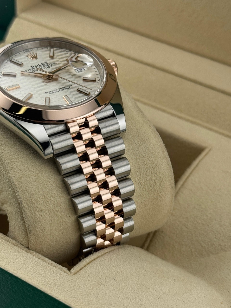 Rolex Datejust 41mm Steel & RoseGold Silver Motif Discontinued 2022