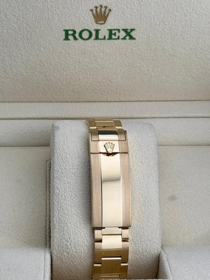 Rolex Submariner Date 40mm Full Gold Bluesy 2013
