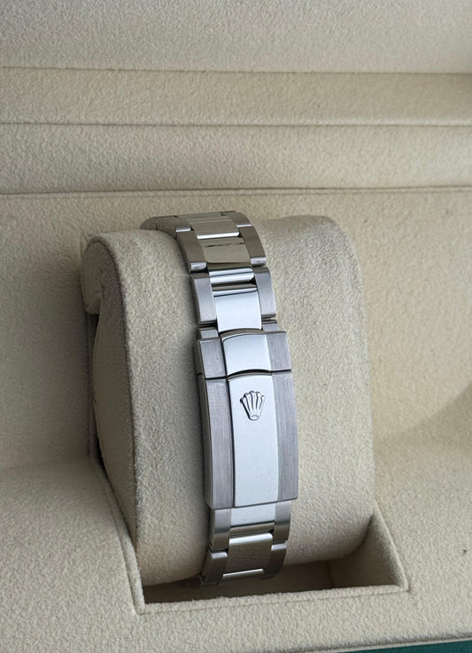 Rolex Datejust 41mm Blue Diamond Fluted Oyster 2019