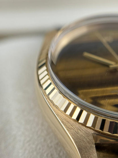 Rolex Datejust 36mm YellowGold Tiger's Eye stone dial (Vintage)