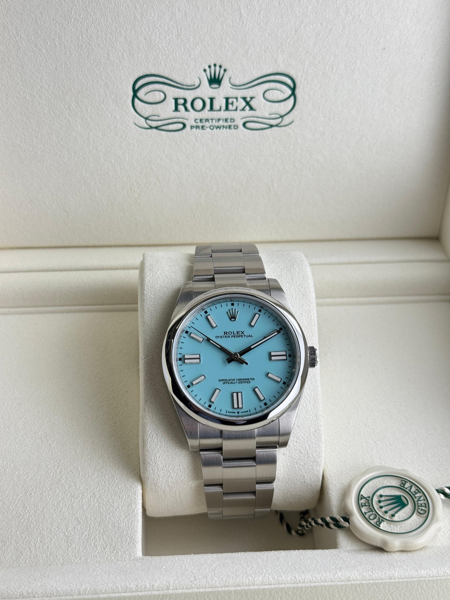 Rolex Oyster Perpetual Turquoise Blue "Tiffany" Dial 2026 - HOURLY 