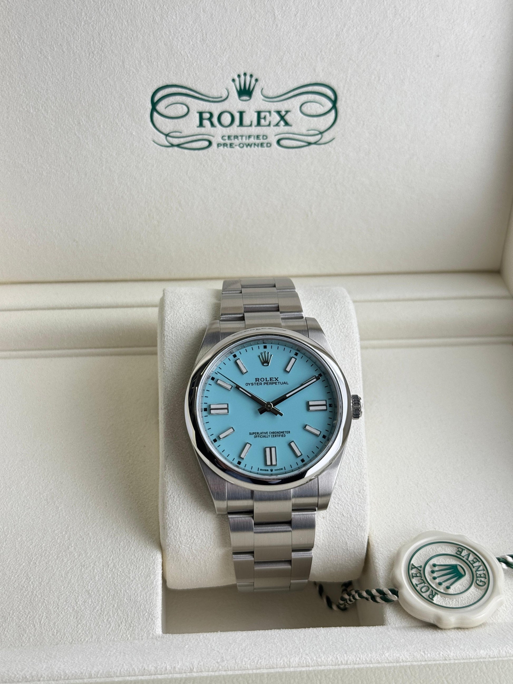 Rolex Oyster Perpetual Turquoise Blue "Tiffany" Dial 2026 - HOURLY 