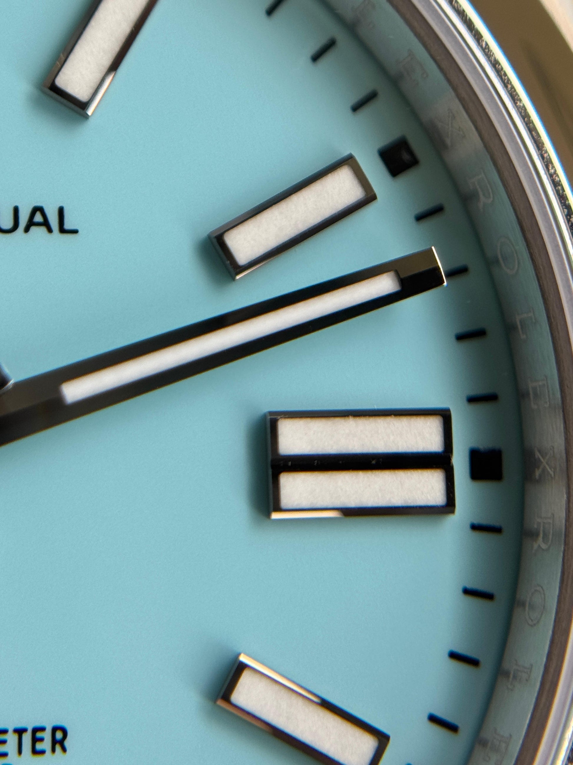 Rolex Oyster Perpetual Turquoise Blue "Tiffany" Dial 2026 - HOURLY 