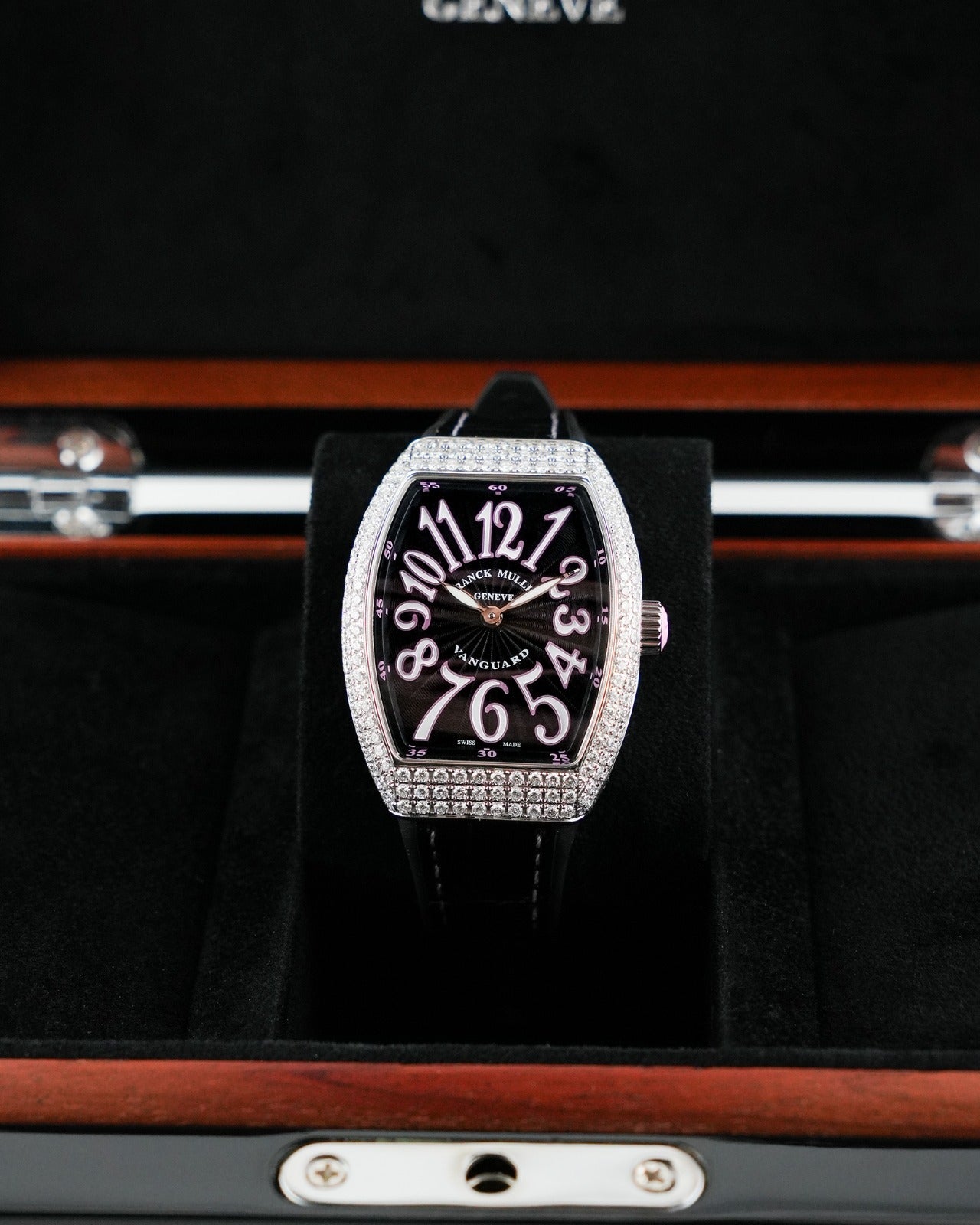 Franck Muller Vanguard 32mm Black Pink Arabic numerals Diamond afterset