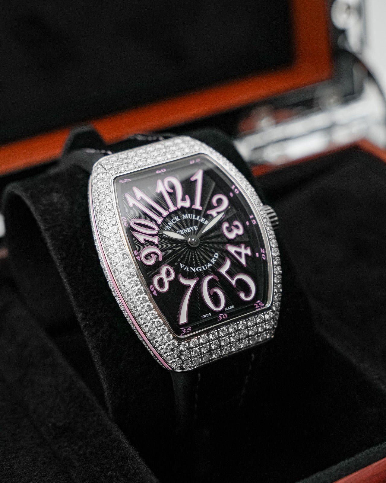 Franck Muller Vanguard 32mm Black Pink Arabic numerals Diamond afterset