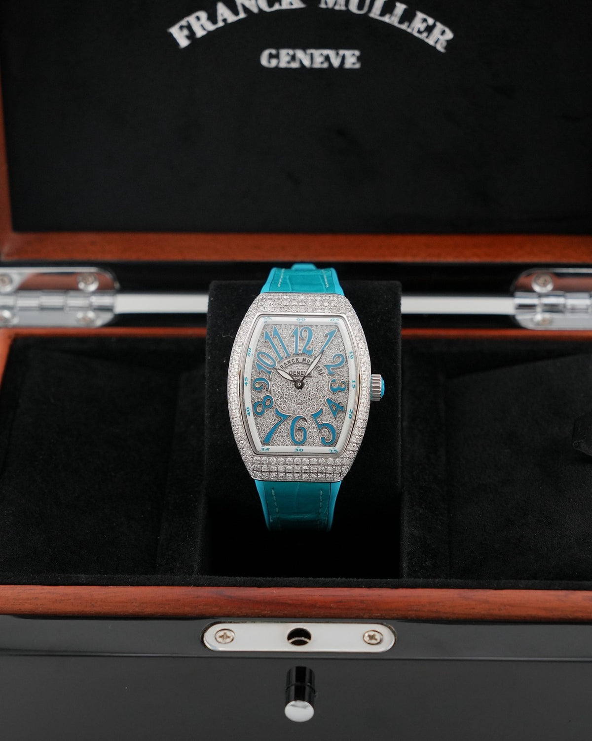 Franck Muller Vanguard 32mm Turquoise Blue afterset Full Pavé - HOURLY 