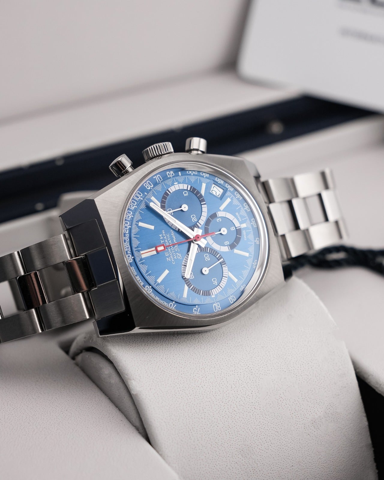 Zenith Chronomaster Revival Airweight Cover 2022