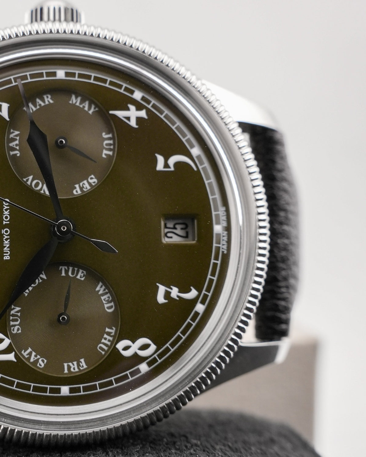 Kurono Tokyo Calendrier "Type I" 38mm Khaki Green 2022