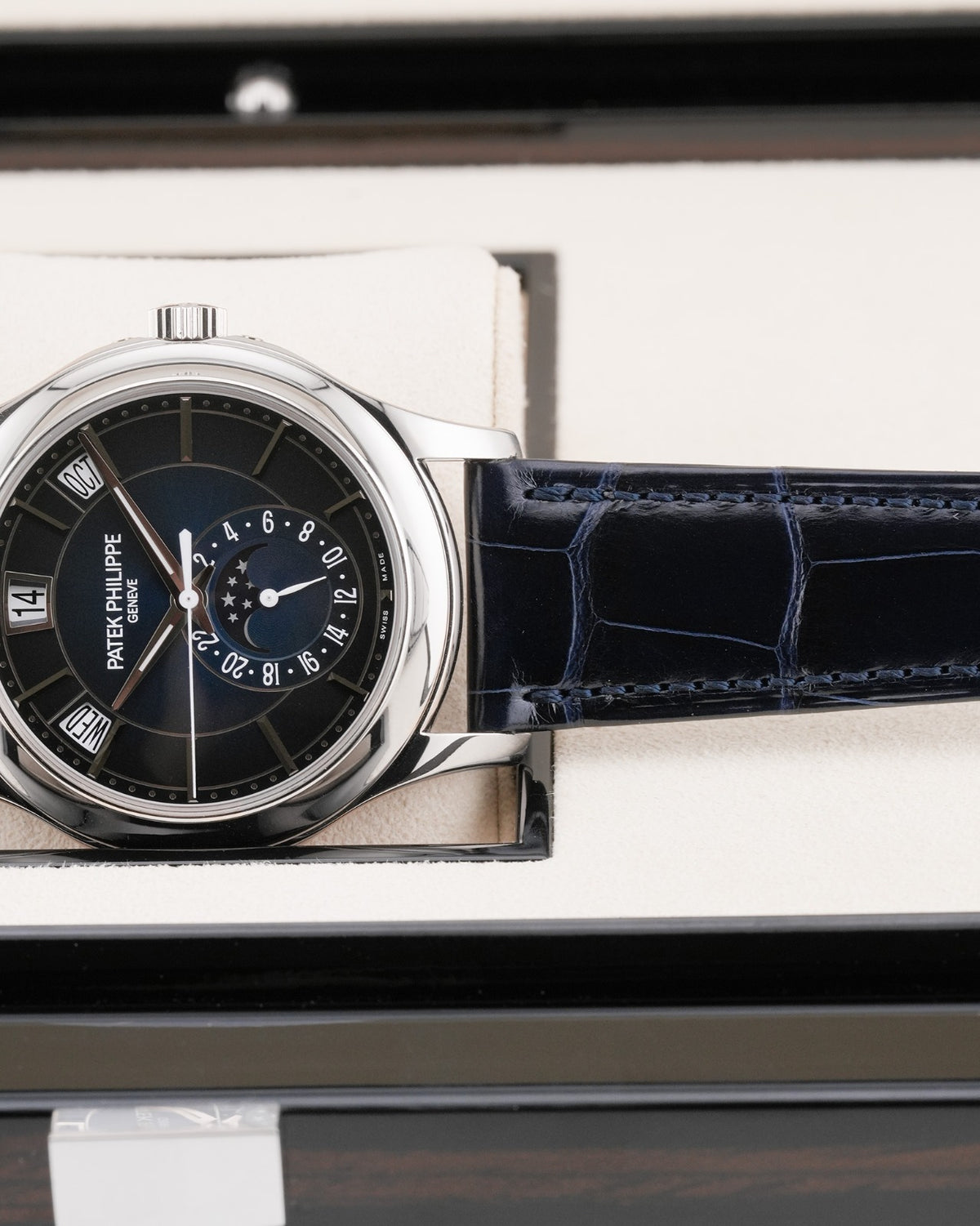 Patek Philippe Complications 40mm Annual Calendar Moon Phases 2021