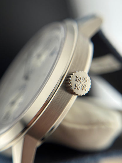 Patek Philippe Annual Calendar Regulator 2015 - HOURLY 