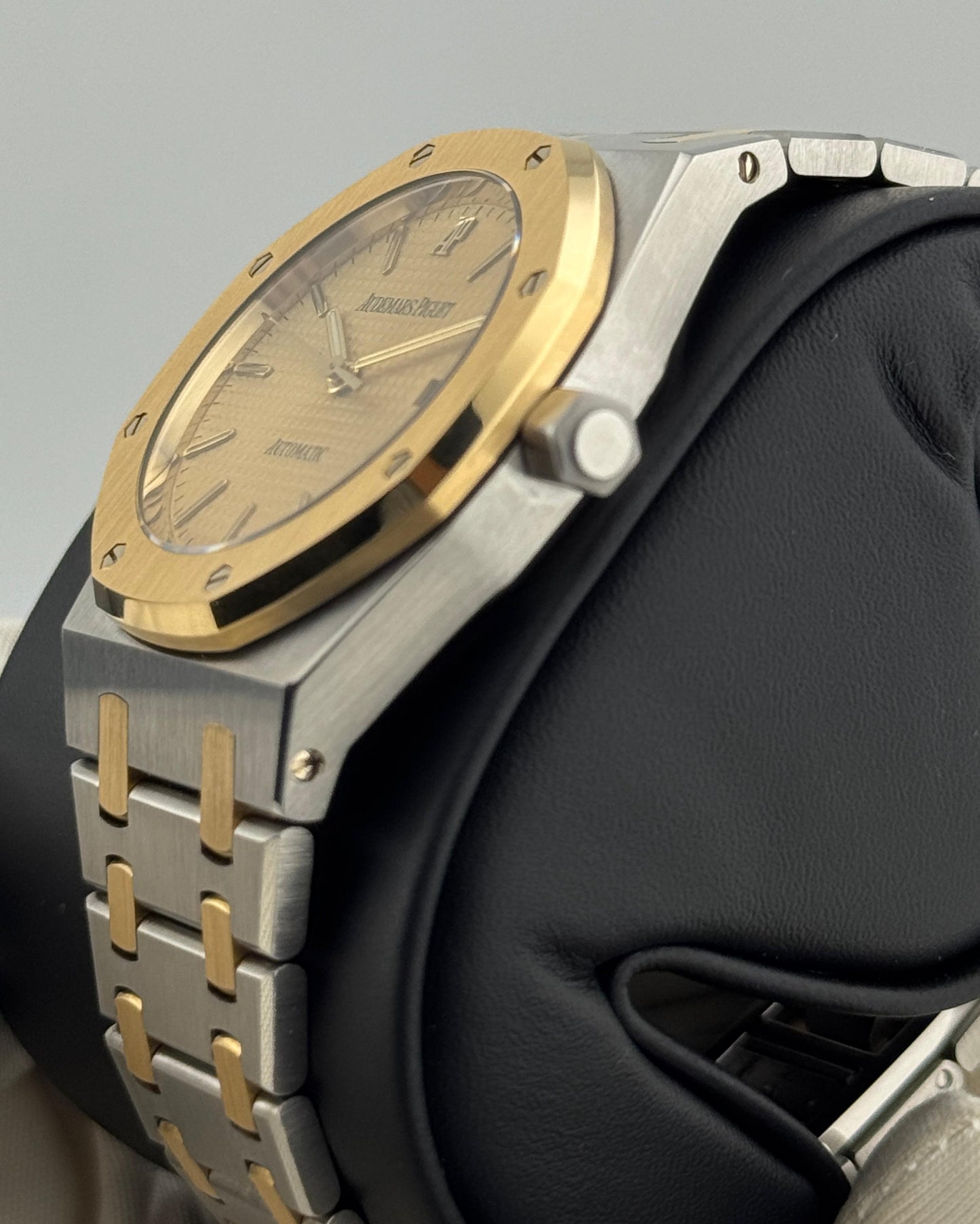 Audemars Piguet Royal Oak 36mm Steel&Yellow Gold Champagne Dial