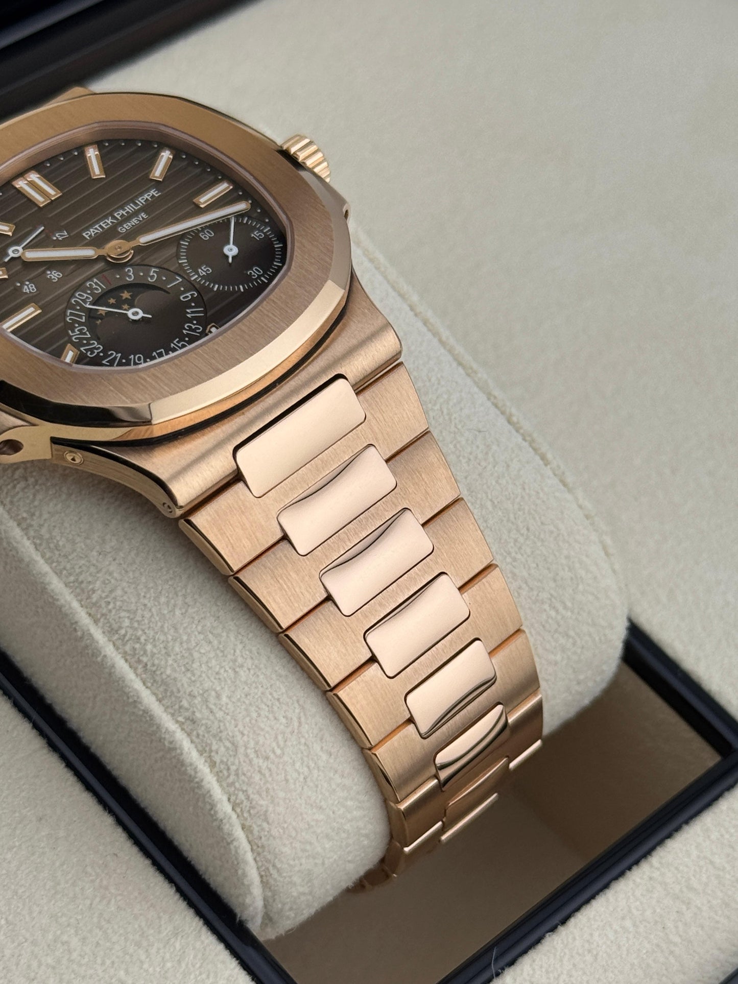 Patek Philippe Nautilus 40mm Rose Gold Sunburst Brown Dial 2024