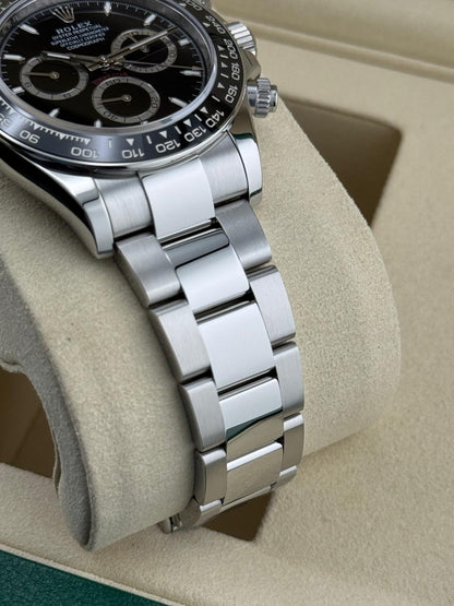 Rolex Cosmograph Daytona Black Dial 2022 - HOURLY 