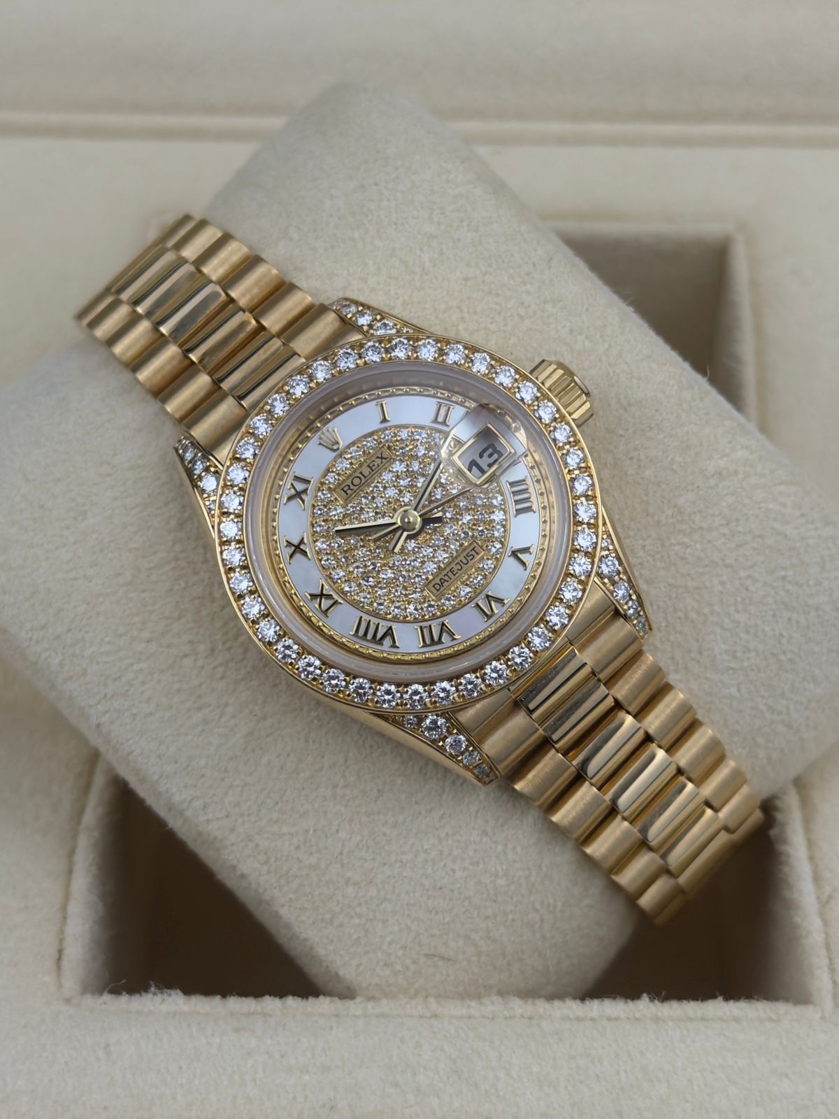 Rolex Datejust 26mm Diamond Bezel MOP Semi Pave Factory President 2000