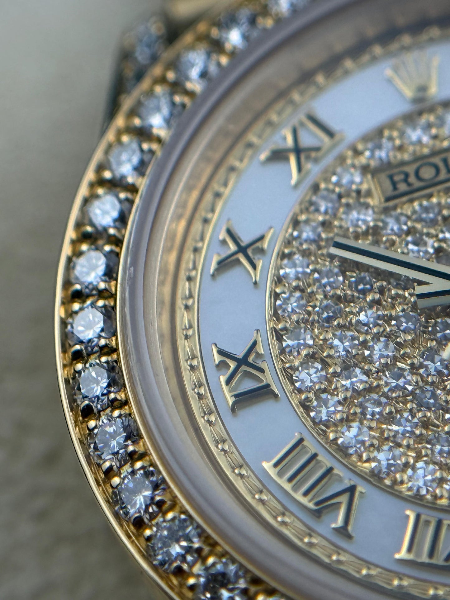 Rolex Datejust 26mm Diamond Bezel MOP Semi Pave Factory President 2000