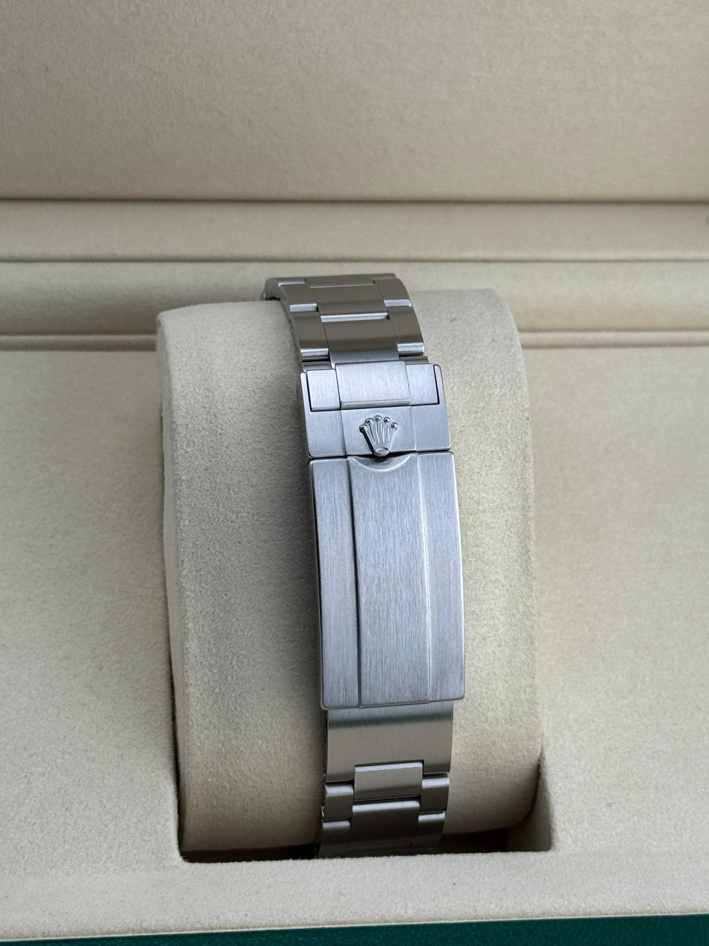 Rolex Sea-Dweller Black Dial Oyster 2022